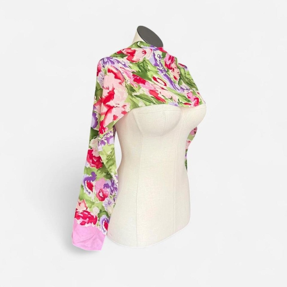 Cynthia Rowley pink floral 100% silk scarf